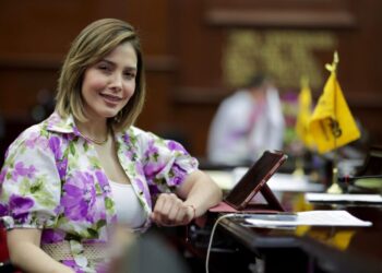 Data Polls Mx coloca a Brissa Arroyo en el ranking de mujeres jóvenes que transforman el país