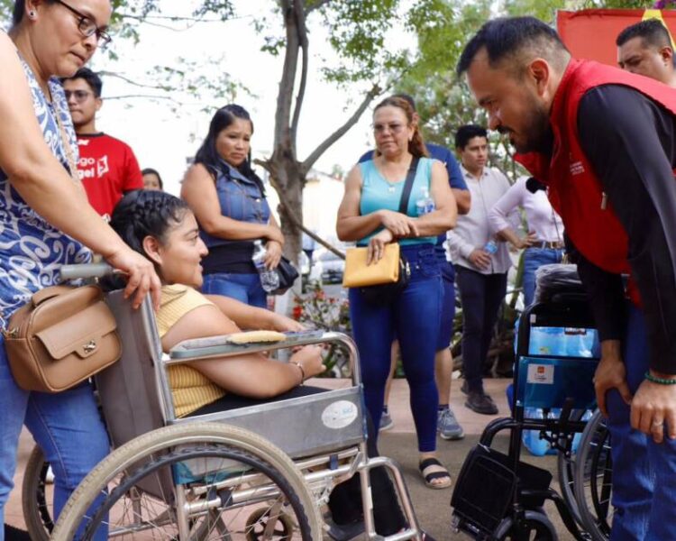 Hugo Rangel interviene en territorio con jornadas de salud y gestión social en Villas del Pedregal y Capula