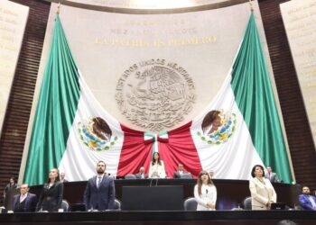 Ante tragedias que pueden evitarse, solo guardan un minuto de silencio en la Cámara de Diputados por víctimas en Teotihuacán, personas de la diversidad sexual, y feminicidios