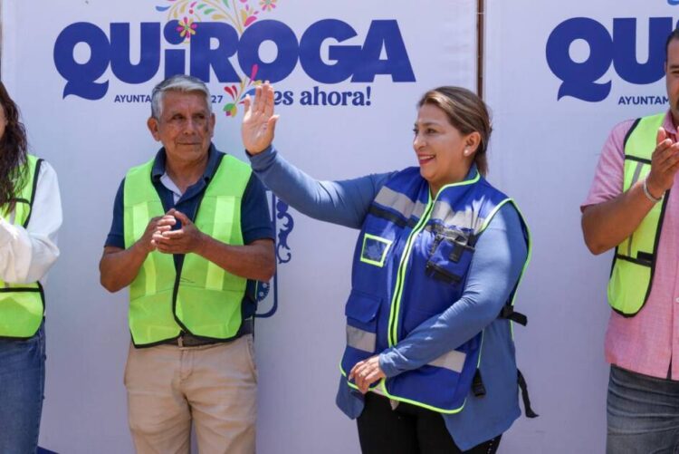 Alma Mireya pone en marcha pavimentación en comunidad San Andrés Tziróndaro