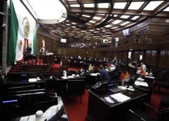 Glosó 76 Legislatura rubro de trabajo y previsión social del 4° Informe de Gobierno Estatal