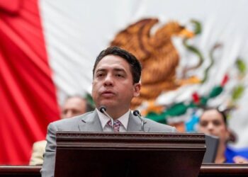 Iván Vera impulsa reforma para garantizar justicia con enfoque en la niñez michoacana