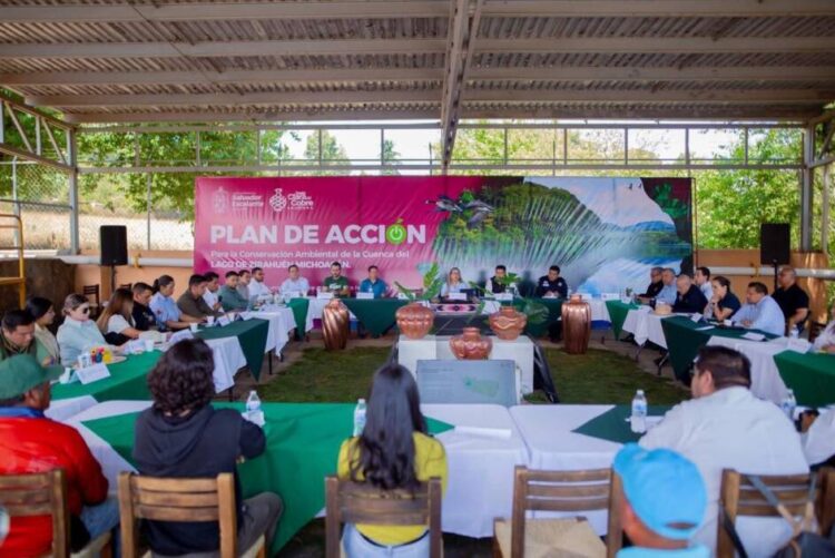 El gobierno de Salvador Escalante impulsa acciones para conservar la Cuenca del Lago de Zirahuén; sostiene Dayana Pérez Mendoza