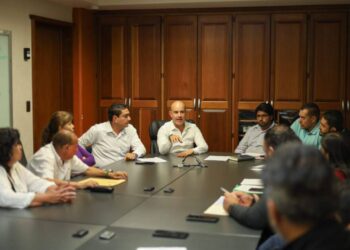 Adolfo Torres sostuvo reunión de trabajo con las colonias Primo Tapia, Pino Suárez e Ilustres Novohispanos