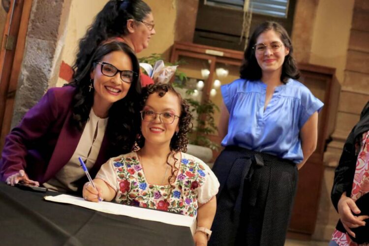 Impulsa Nalleli Pedraza iniciativa por la  justicia social y accesibilidad real para personas con discapacidad