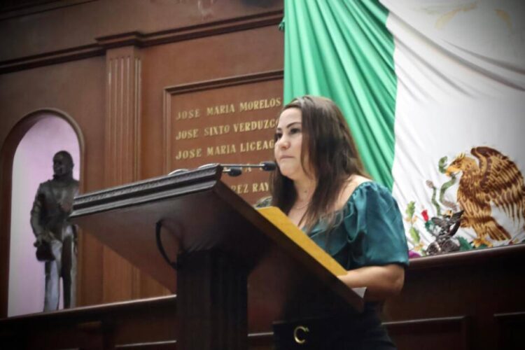 Jackie Avilés presenta iniciativa para fortalecer la protección contra la violencia familiar en Michoacán