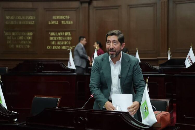 Propone Abraham Espinoza acciones para prevenir la deserción escolar mediante detección temprana de riesgos