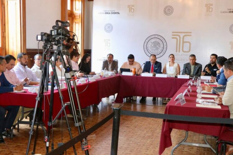 Fortalecer la democracia desde el diálogo, compromiso del Congreso de Michoacán: Baltazar Gaona