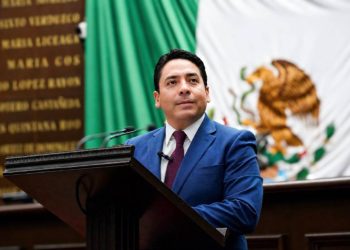 Aprueban iniciativa de Iván Vera para garantizar atención tanatológica a niñas, niños y jóvenes en Michoacán