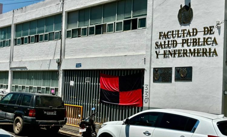 La rectora Yarabí Ávila ni yo, estamos facultados para informar avances de las reuniones: Eduardo Tena