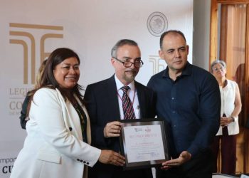 Destaca Baltazar Gaona labor humanista de especialistas que brindan atención a menores con espina bífida