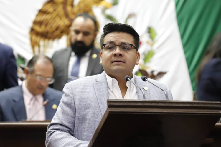 Ni excepciones, ni privilegios hacia posibles criminales: Toño Carreño