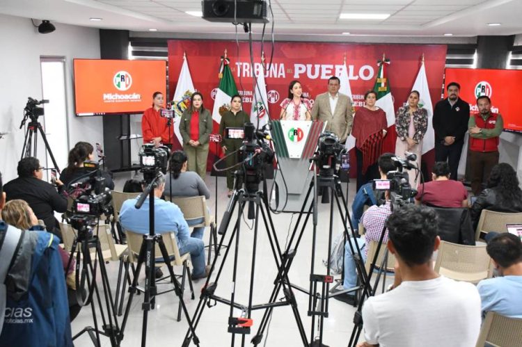Morena traiciona a los mexicanos y los deja en manos de la delincuencia y proteger a narcopolíticos: Memo Valencia