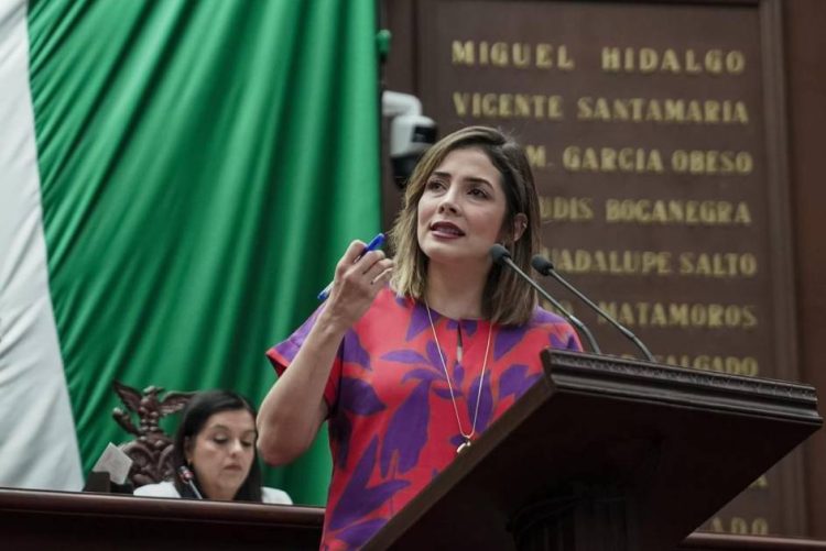 Propone Brissa Arroyo fortalecer derechos de presidentas y presidentes municipales sustitutos para dar certeza institucional y gobernabilidad