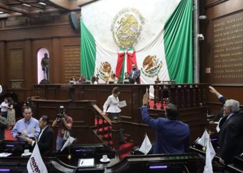 Reforma 76 Legislatura Decreto 404 en materia de delimitación territorial entre Morelia y Charo