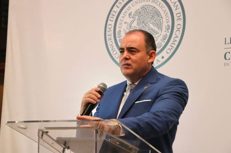 Baltazar Gaona refrenda apertura institucional para atender planteamientos de trabajadores de la UMSNH