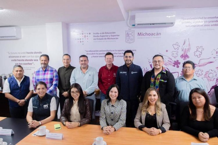 Daré firme impulso al Bachillerato Nacional “Margarita Maza” en Santa Clara del Cobre: Dayana Pérez Mendoza