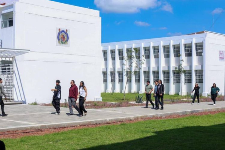 Regresan a clases el próximo lunes en la UMSNH