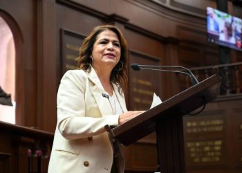 Maestras y maestros son pilares de la transformación y del futuro de nuestro pueblo: Fabiola Alanís