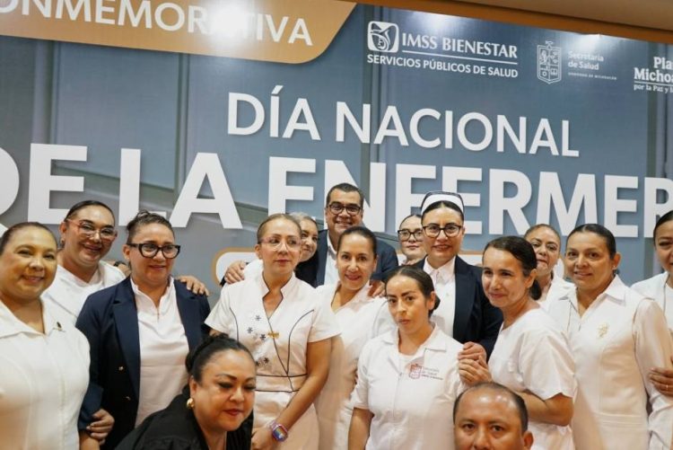 Reconoce SSM a enfermeras y enfermeros por considerarlos como el corazón del sistema de salud en Michoacán