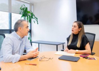 Dayana Pérez fortalece gestión para atender necesidades de Salvador Escalante