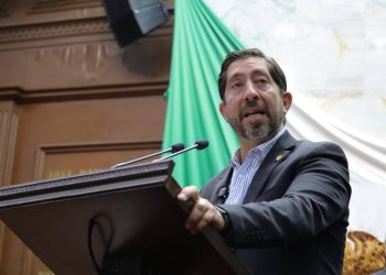 Abraham Espinoza Villa propone adopción intrafamiliar ágil en Michoacán
