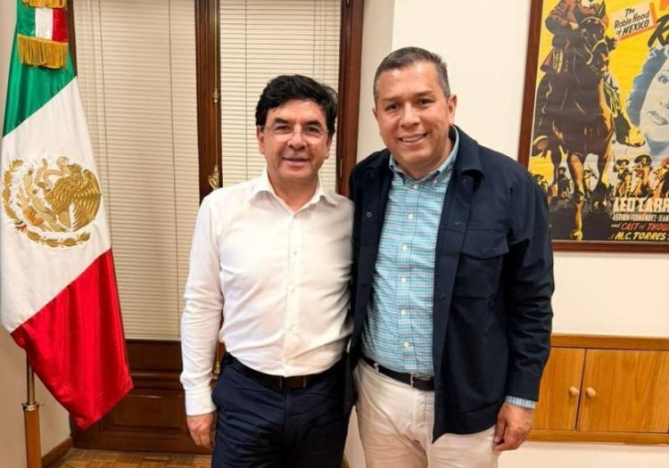 Jesús Ramírez Cuevas reconoce el liderazgo y el compromiso de Juan Carlos Barragán