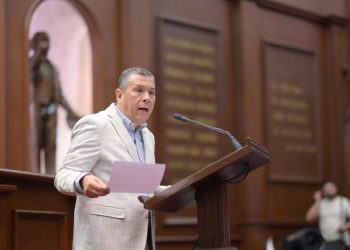 Juan Carlos Barragán celebra aprobación de reforma electoral histórica para Michoacán