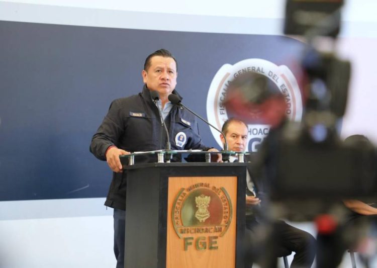 Anuncia Carlos Torres Piña apertura de nuevo módulo de certificación vehicular FGE-OCRA en Morelia
