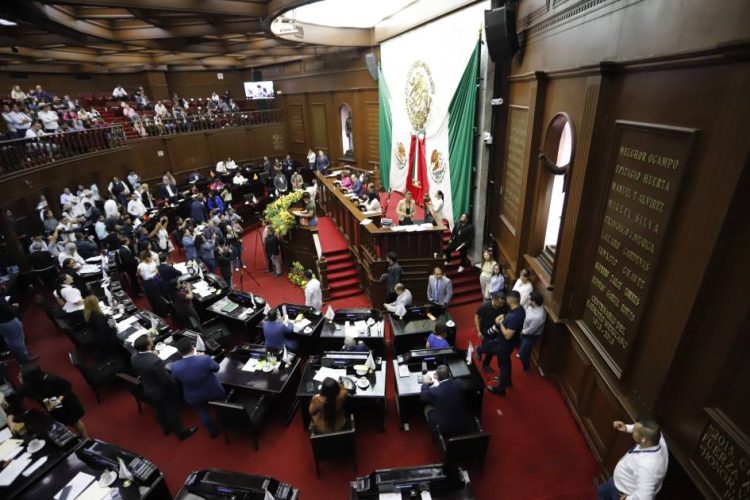 Deudores alimentarios y violentadores no podrán ser candidatos en Michoacán