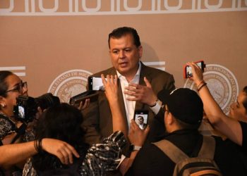 Hay alcaldes y diputados vinculados al crimen organizado y las reformas no prevén sanciones a los partidos que los postulan: Memo Valencia
