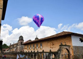Impulsar el turismo en Pátzcuaro con un cielo lleno de color y tradición con el Cantoya Fest 2026