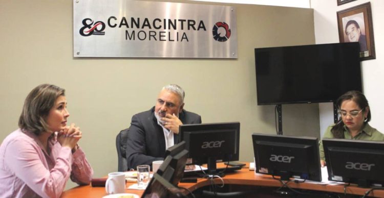 Brissa Arroyo, la diputada de la ciudadanía aliada de CANACINTRA