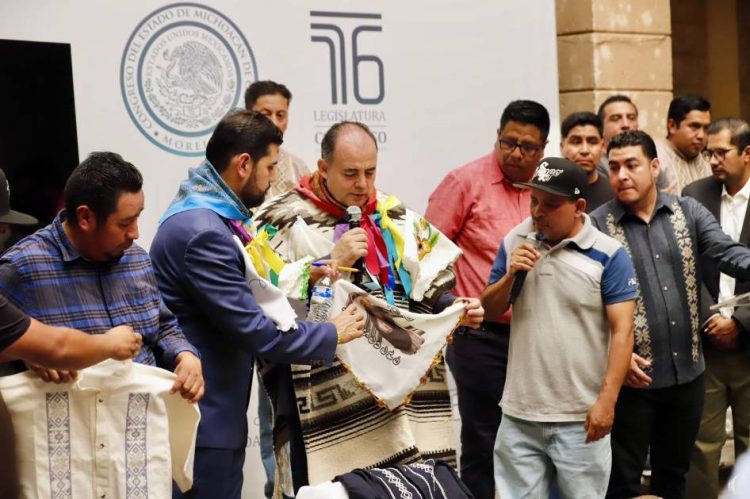 Nahuatzen invita desde el Congreso del Estado a vivir la tradicional Fiesta de los Oficios y Corpus Christi