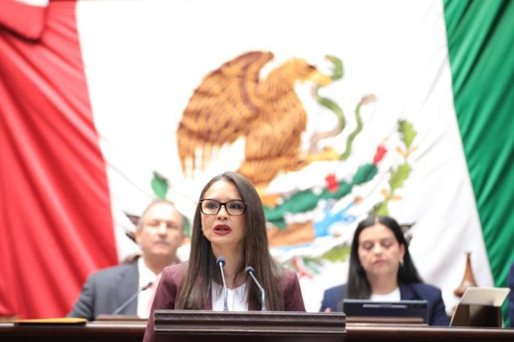 Propone Nalleli Pedraza reformas históricas para garantizar subsidios y salud a cuidadoras primarias y personas con discapacidad en Michoacán