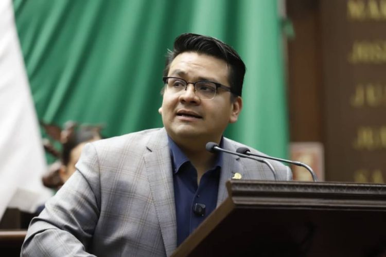 Proteger nuestros consulados es proteger a México: Toño Carreño