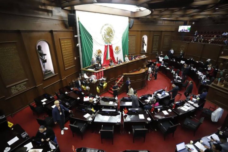 Congreso del Estado invita a proponer posibles recipiendarios de la Condecoración “Suprema Junta Nacional Americana”