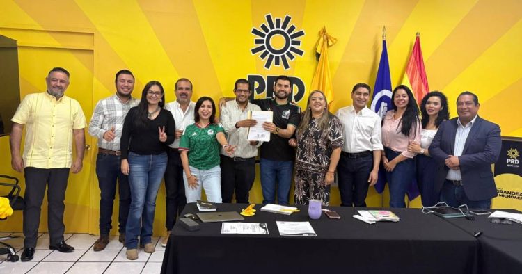 CEE del PRD Michoacán ratifica a Conrado Paz como coordinador de la bancada en el Congreso del Estado