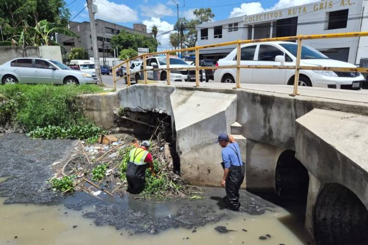 Gobierno de Morelia supervisa flujo de drenes Barajas y Arroyo de Tierras