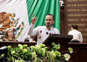 Hugo Rangel presenta iniciativa para regular de forma integral las encuestas y sondeos electorales