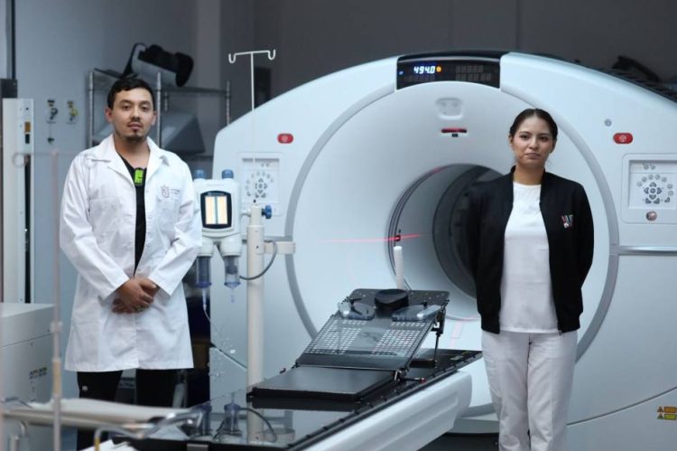 Más de 13 mil radioterapias fortalecen la atención contra el cáncer en Michoacán