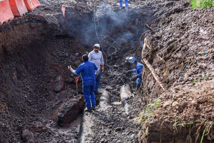 Reparación de fugas fortalece la red hidráulica: Adolfo Torres