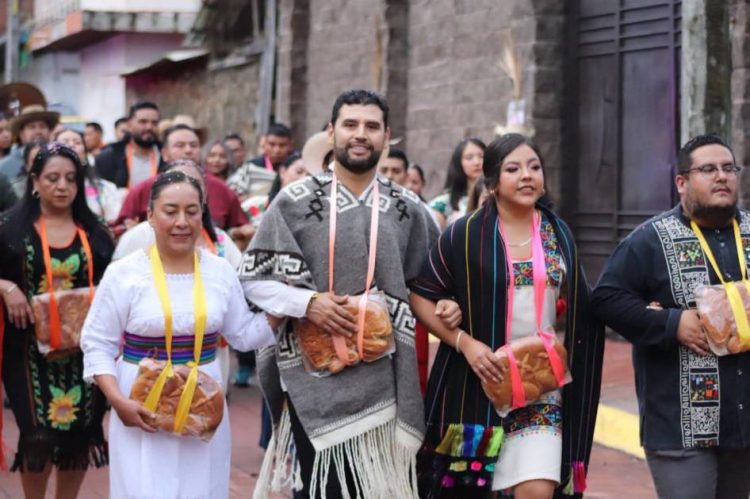 “De los pueblos originarios, nace la grandeza de Michoacan”