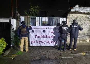 Aseguran 80 dosis de presunta droga en cateo realizado en Morelia, capital de Michoacán