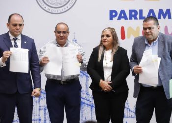 Firman Congreso del Estado y STASPLE convenio para aumento salarial de las y los trabajadores del Poder Legislativo