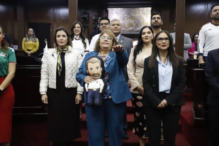 Congreso del Estado toma protesta como diputada a Julieta García Zepeda