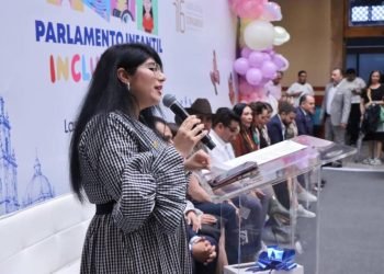 Al darles la bienvenida, diputados motivan a la niñez a alzar la voz para ser factor de cambio en Michoacán