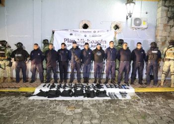 Detenidos 9 hombres con armas, uniformes y patrullas clonadas en Zinapécuaro