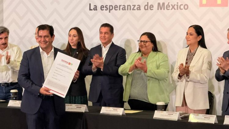 Ernesto Núñez se compromete a fortalecer la 4T tras registrar su aspiración por ser coordinador de la Cuarta Transformación en Michoacán Michoacán