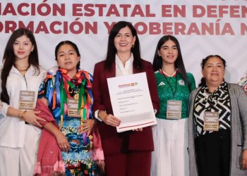 Formalizó Gaby Molina su registro como aspirante a la Coordinación de la Defensa de la Transformación y la Soberanía en Michoacán